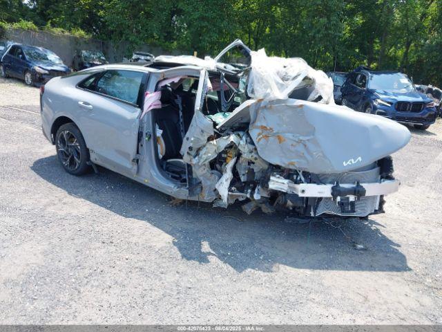  Salvage Kia K5