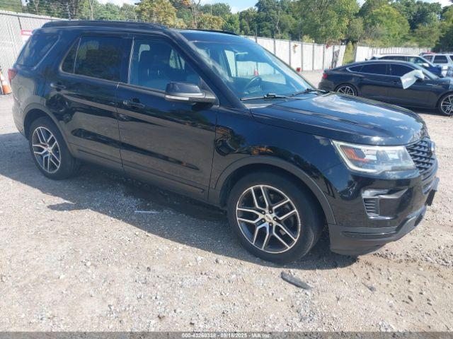 Salvage Ford Explorer