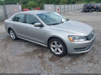  Salvage Volkswagen Passat