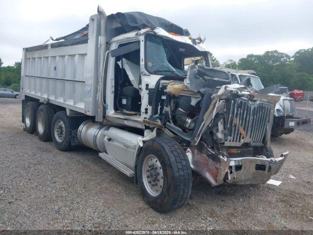  Salvage Western Star 4700 Set Forward Axle