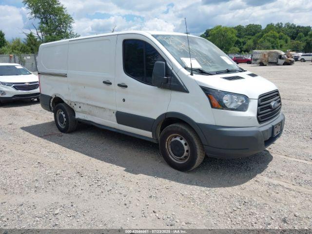  Salvage Ford Transit