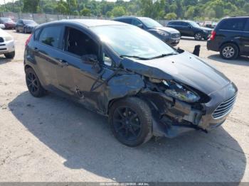 Salvage Ford Fiesta