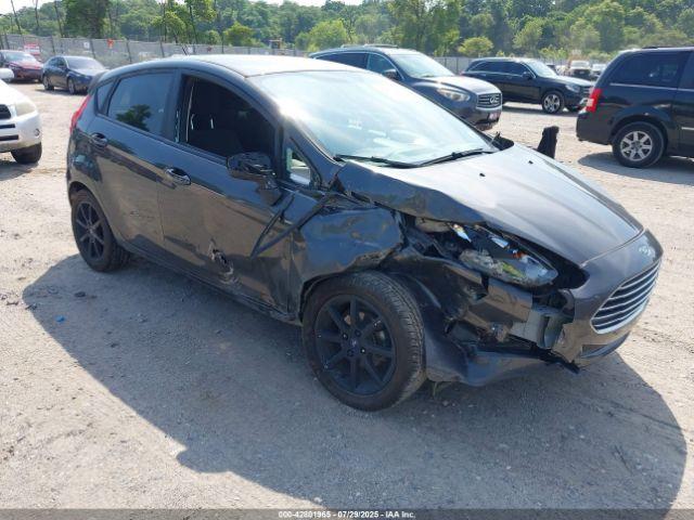  Salvage Ford Fiesta
