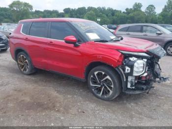 Salvage Mitsubishi Outlander