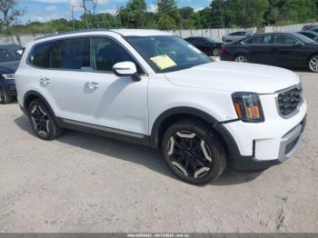  Salvage Kia Telluride