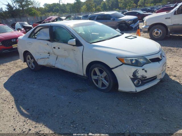  Salvage Toyota Camry