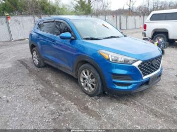  Salvage Hyundai TUCSON