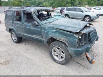  Salvage Jeep Cherokee