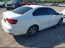 Volkswagen Jetta Image 5