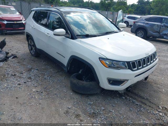  Salvage Jeep Compass