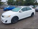 Toyota Camry Le Image 2