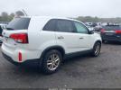 Kia Sorento Lx Image 3