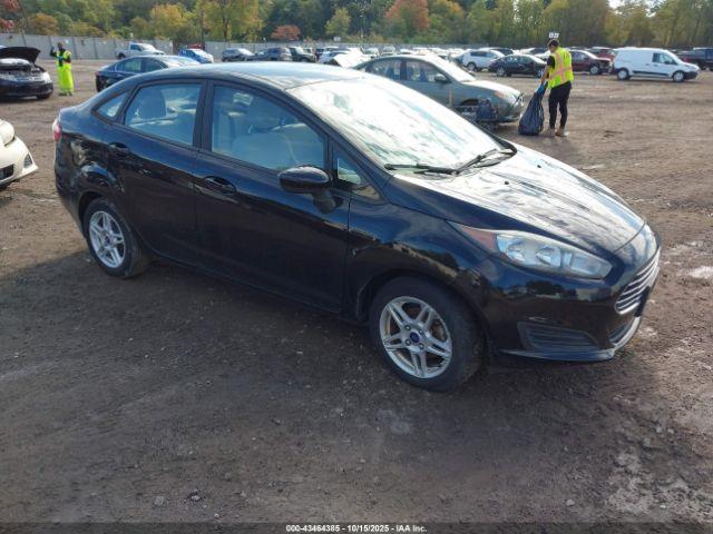  Salvage Ford Fiesta