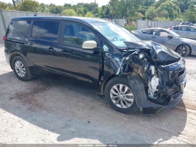  Salvage Kia Sedona