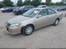 Toyota Camry Le Image 4