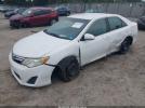 Toyota Camry Le Image 4