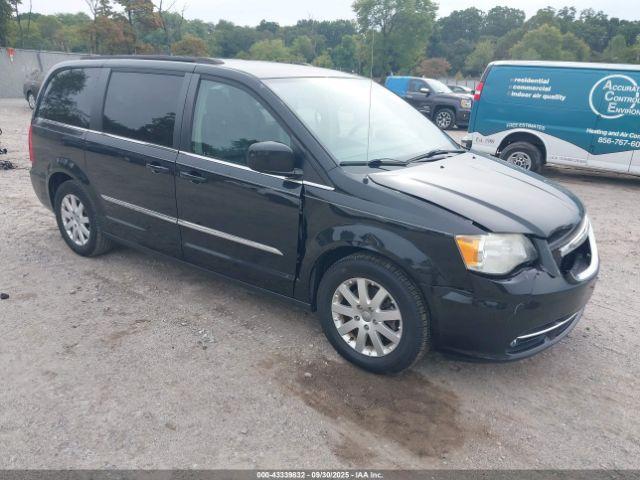  Salvage Chrysler Town & Country