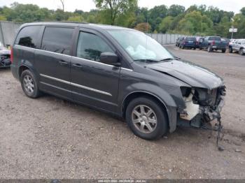  Salvage Chrysler Town & Country