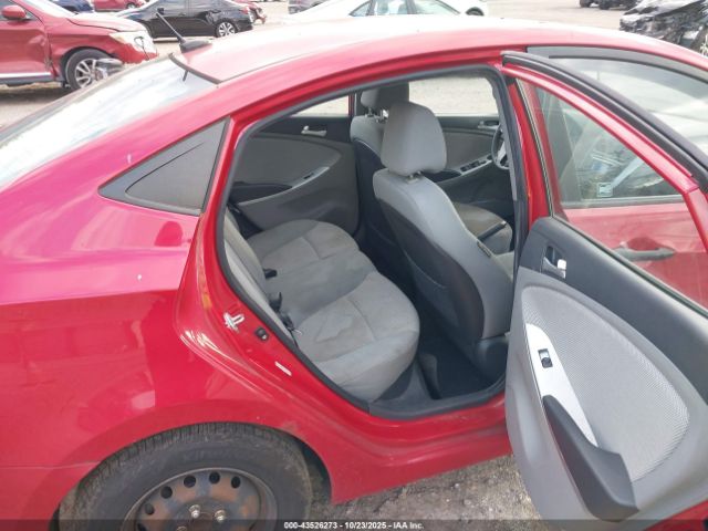 Hyundai ACCENT Gls Image 4