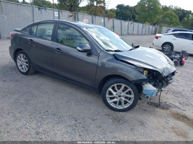  Salvage Mazda Mazda3