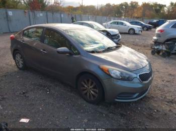  Salvage Kia Forte
