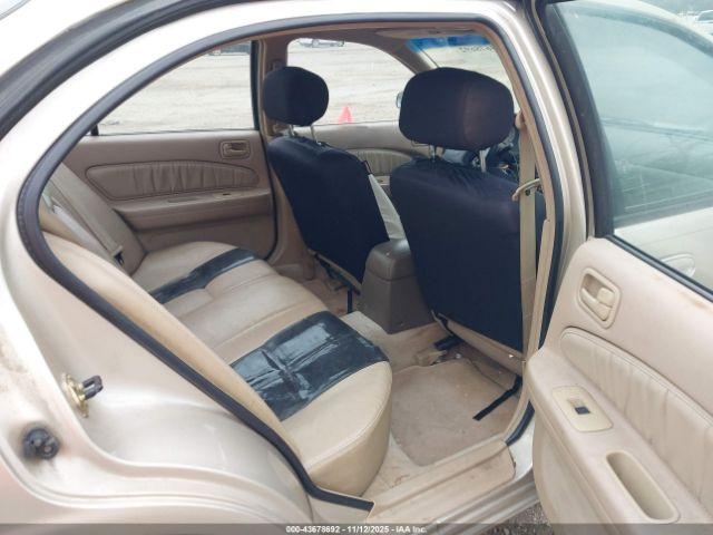 Nissan Maxima Image 5