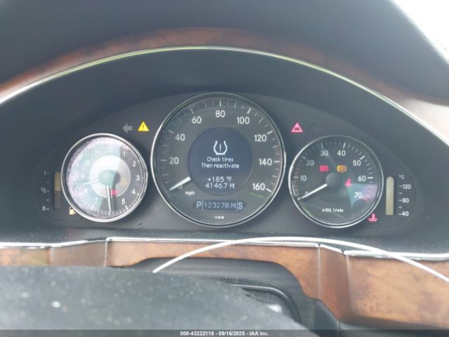 Mercedes-Benz Cls-class Image 9