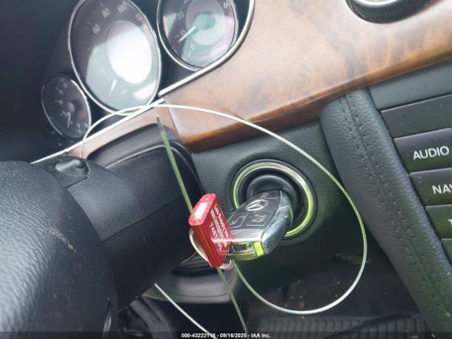 Mercedes-Benz Cls-class Image 13