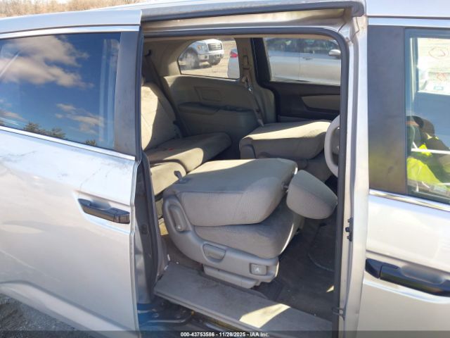 Honda Odyssey Lx Image 12