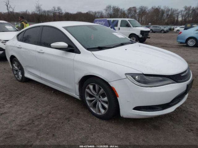  Salvage Chrysler 200