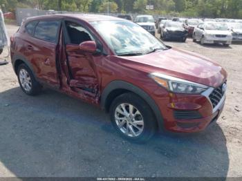  Salvage Hyundai TUCSON