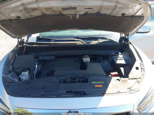 INFINITI Qx Image 16