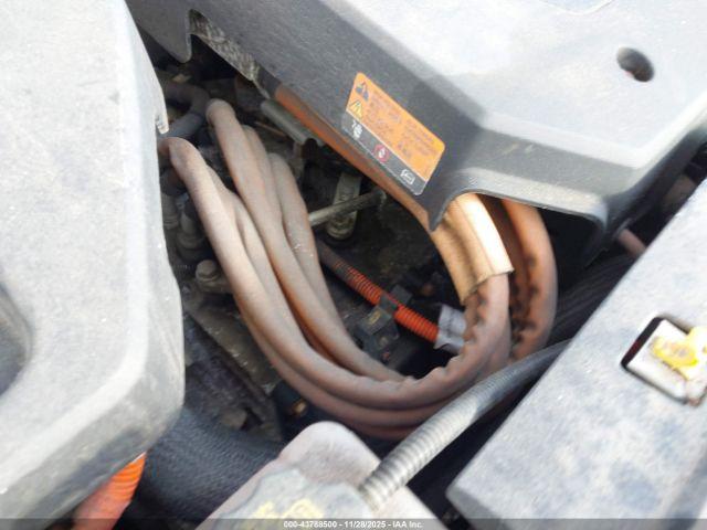 Chevrolet Volt Image 12