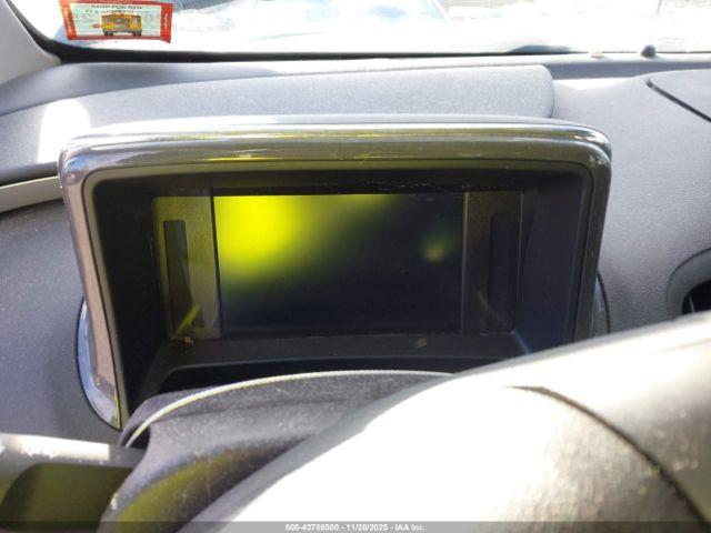 Chevrolet Volt Image 11