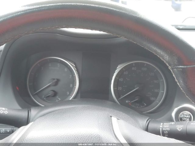 INFINITI Q50 3.0t Luxe Image 7