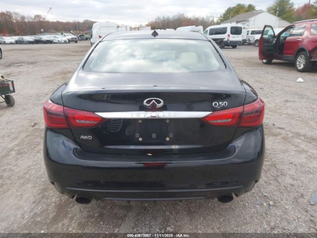 INFINITI Q50 3.0t Luxe Image 17