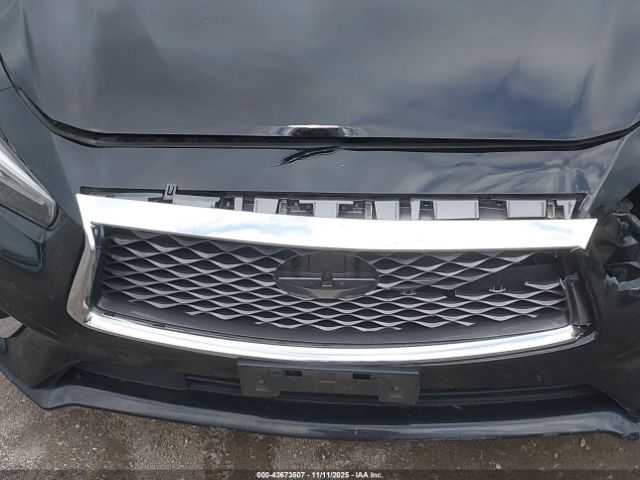 INFINITI Q50 3.0t Luxe Image 16