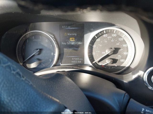 INFINITI Q50 3.0t Luxe Image 9