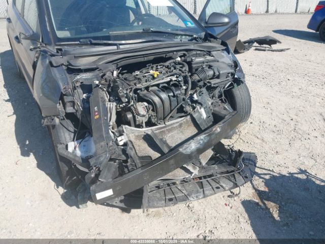 Hyundai ELANTRA Sel Image 5