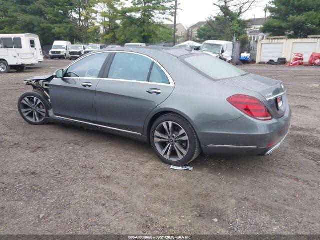 Mercedes-Benz S-Class 4matic Image 7