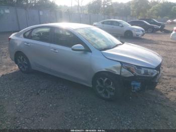  Salvage Kia Forte
