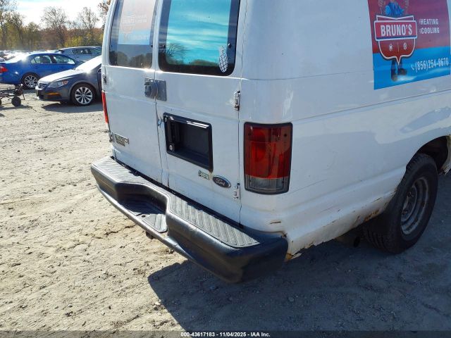 Ford E-250 Image 4