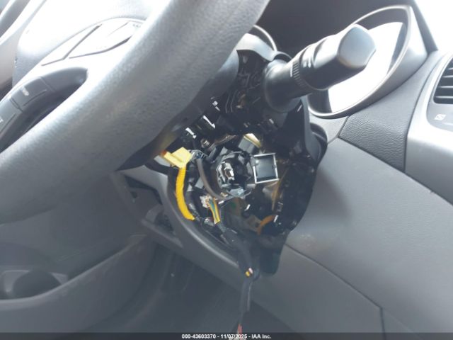 Hyundai ELANTRA Se Image 7