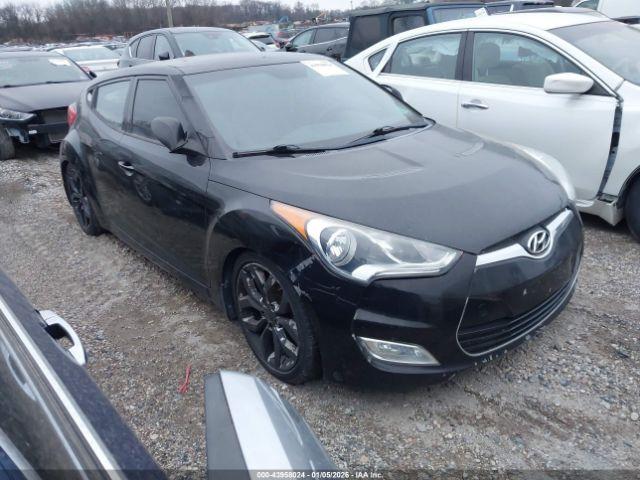 Salvage Hyundai VELOSTER