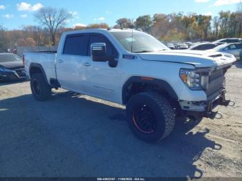  Salvage General Motors Sierra 2500HD