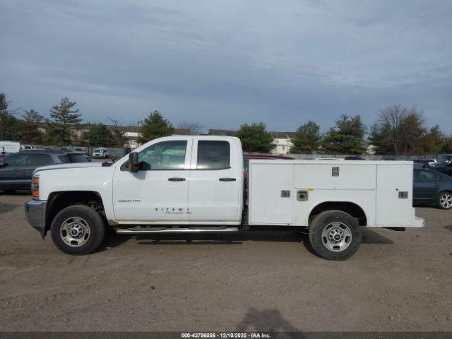 Chevrolet Silverado 2500 Wt Image 3