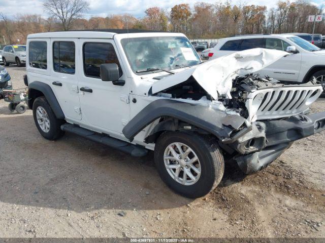  Salvage Jeep Wrangler