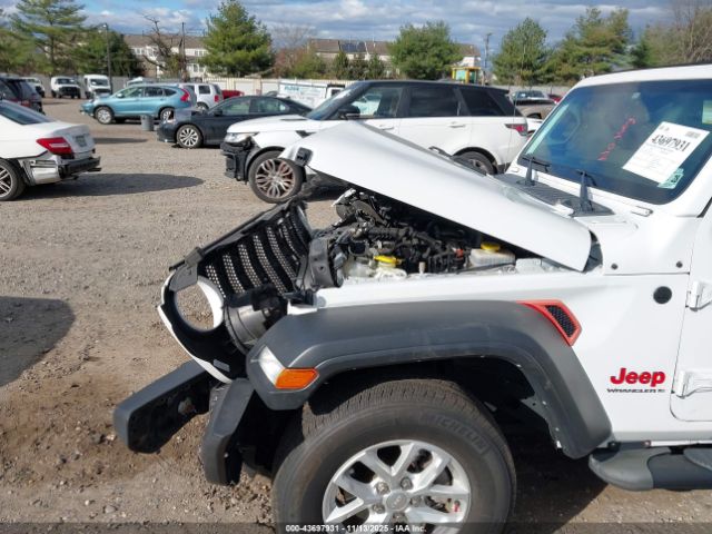 Jeep Wrangler 4-door Sport S 4x4 Image 12