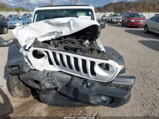 Jeep Wrangler 4-door Sport S 4x4 Image 15