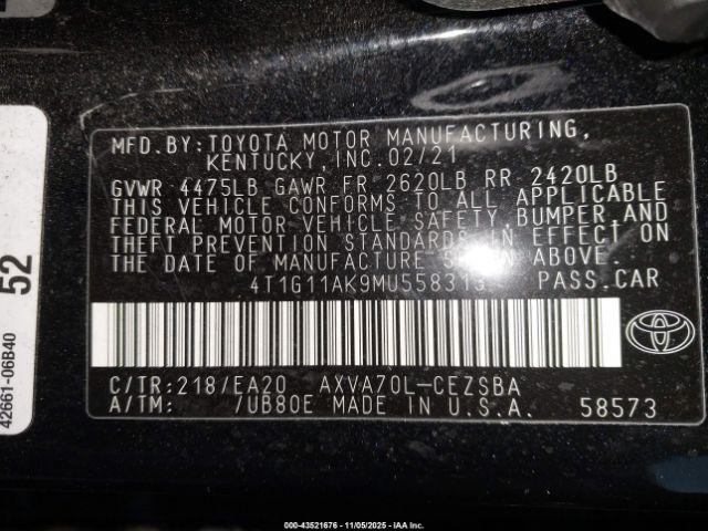 Toyota Camry Se Image 8